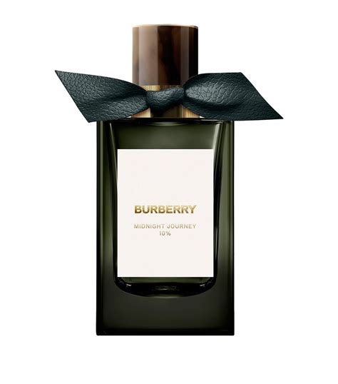 burberry fällt klein aus|Burberry signatures for men.